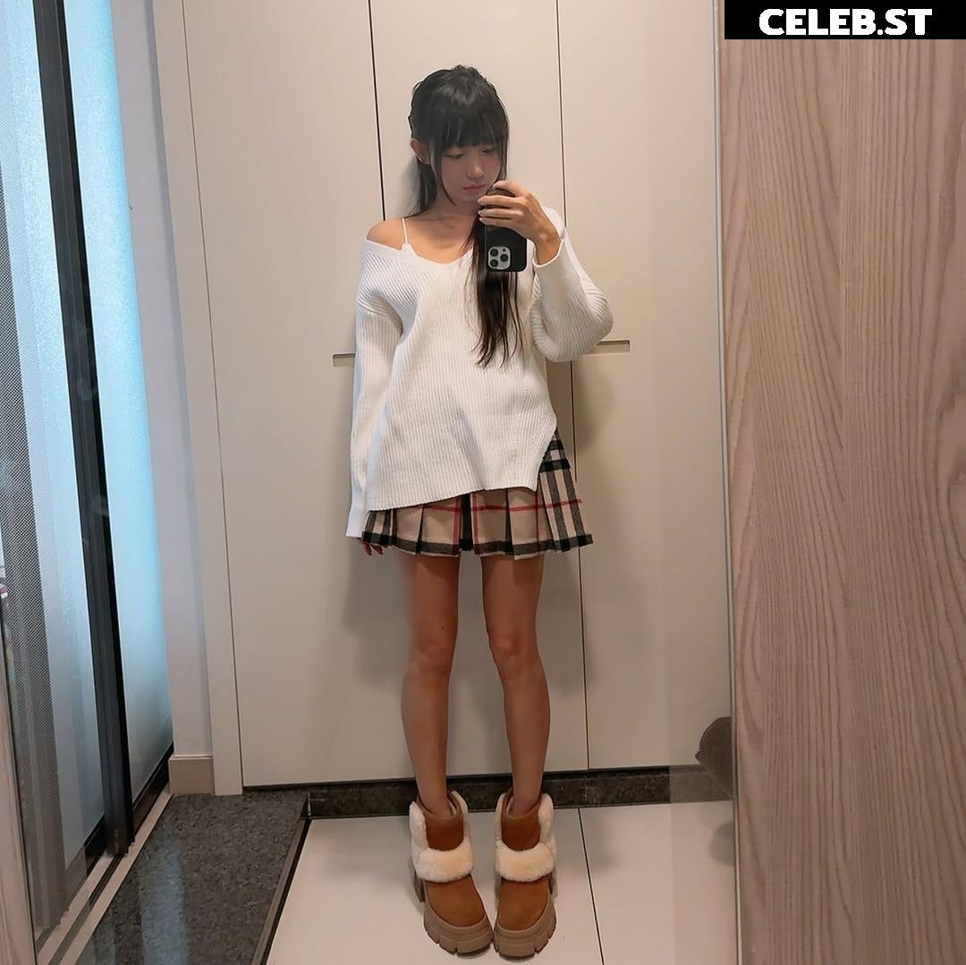 Eunji Pyoapple Image 24366153