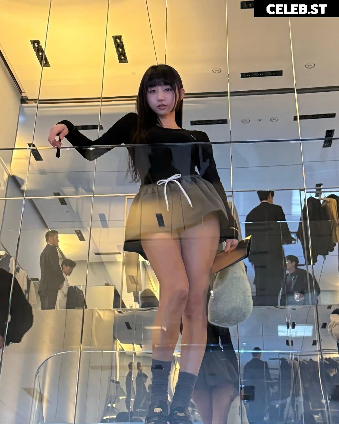 Eunji Pyoapple Image 24366159