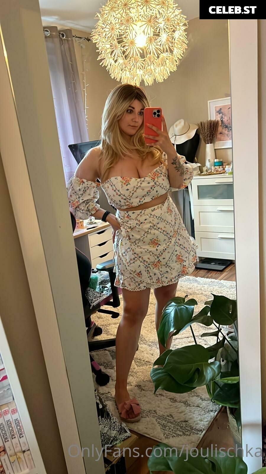 Joulischka Image 2436385