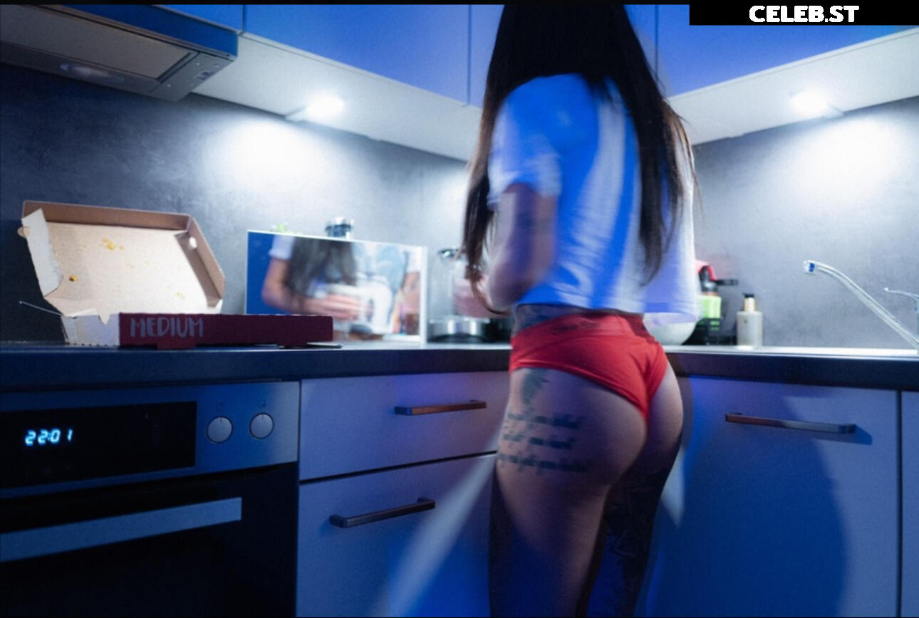 Inkedskinny Image 2436326