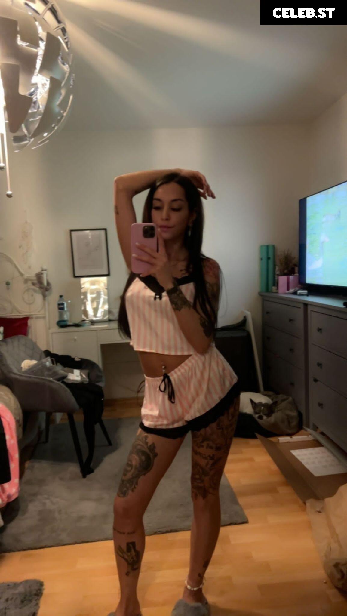 Inkedskinny Image 2437446
