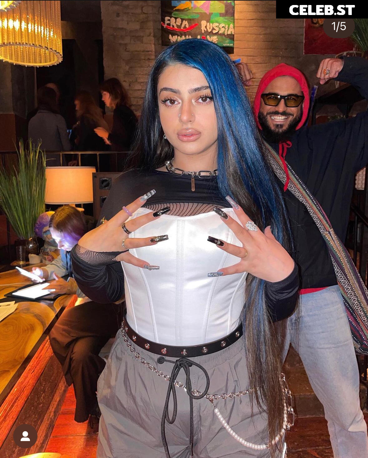 Asya alizade Image 2437677