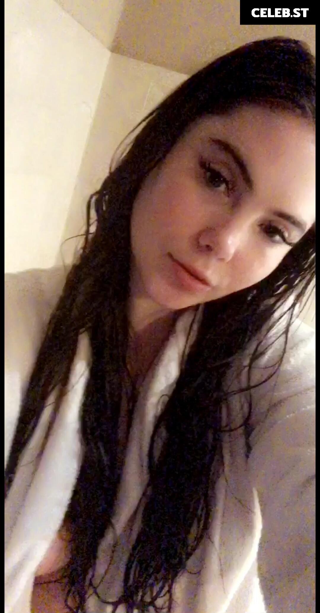 McKayla Maroney Image 24371121