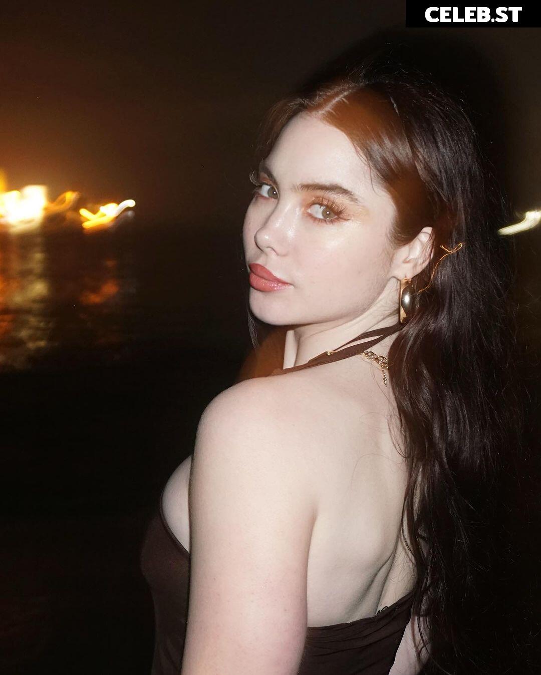 McKayla Maroney Image 24371160