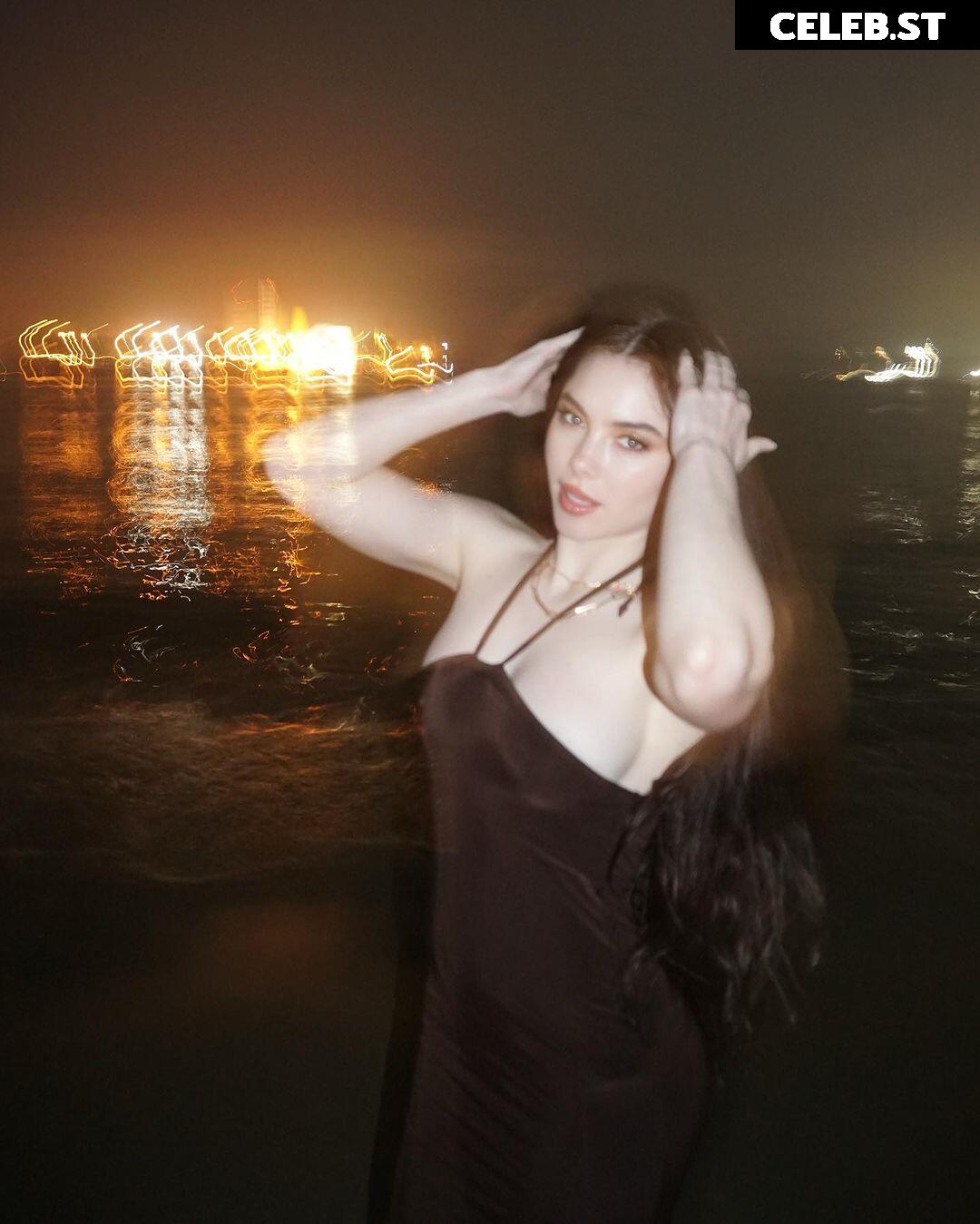 McKayla Maroney Image 24371167