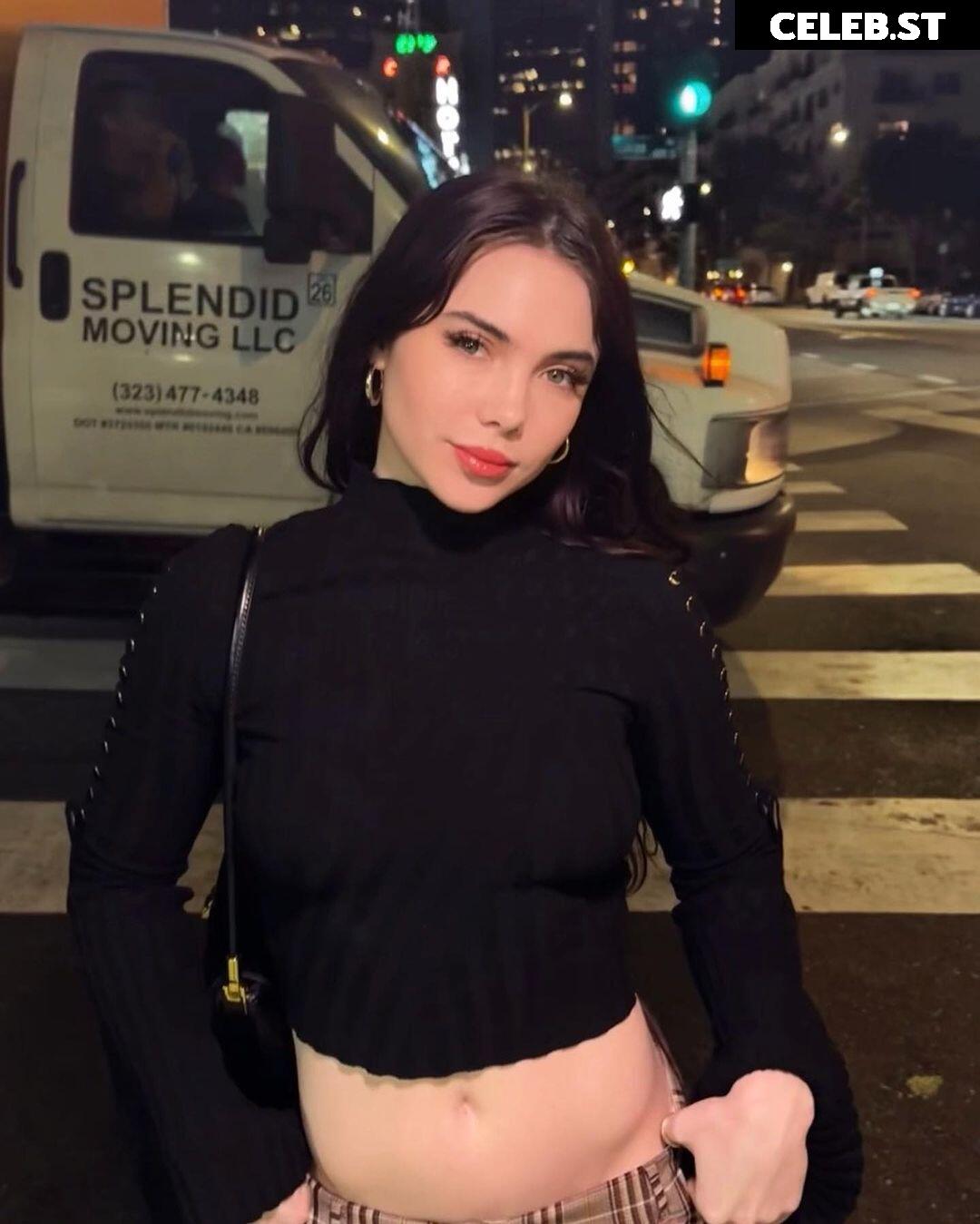 McKayla Maroney Image 24371172
