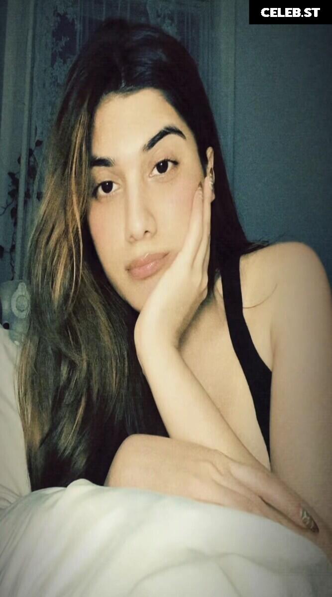 baddiejuu Image 24373235