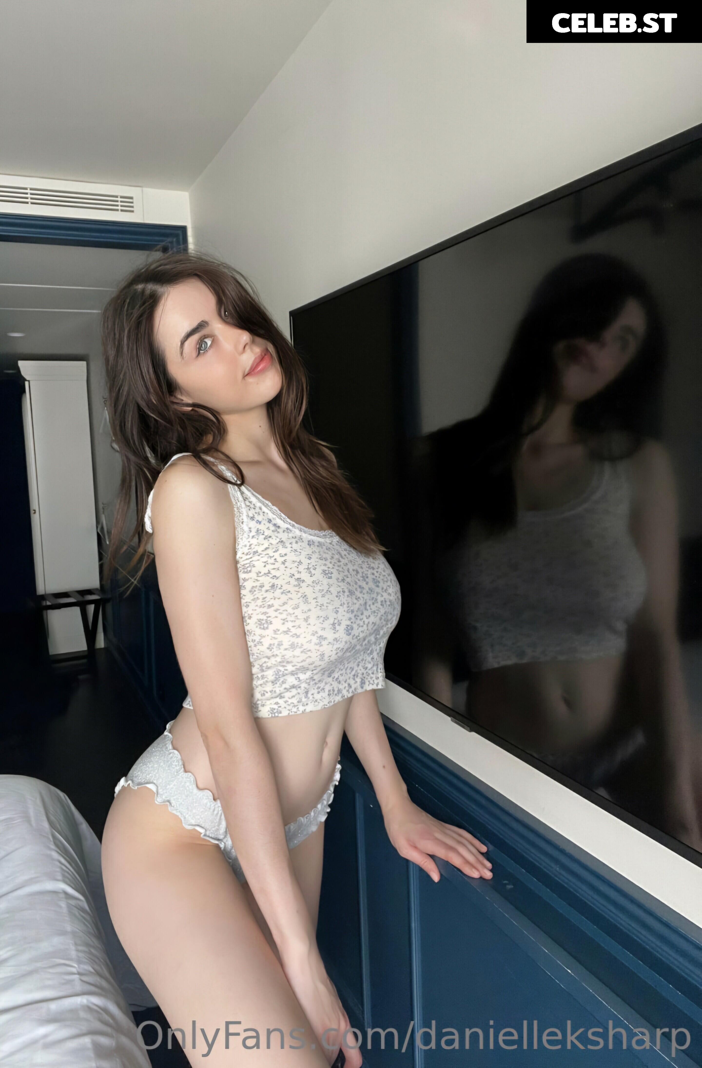 Daniimee aka Danielle Sharp Image 24345225