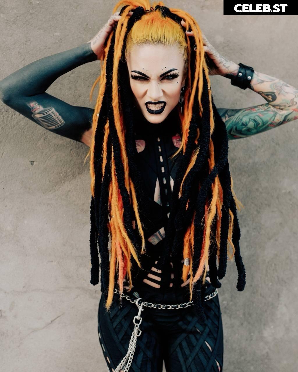 Lena Scissorhands Image 2434750