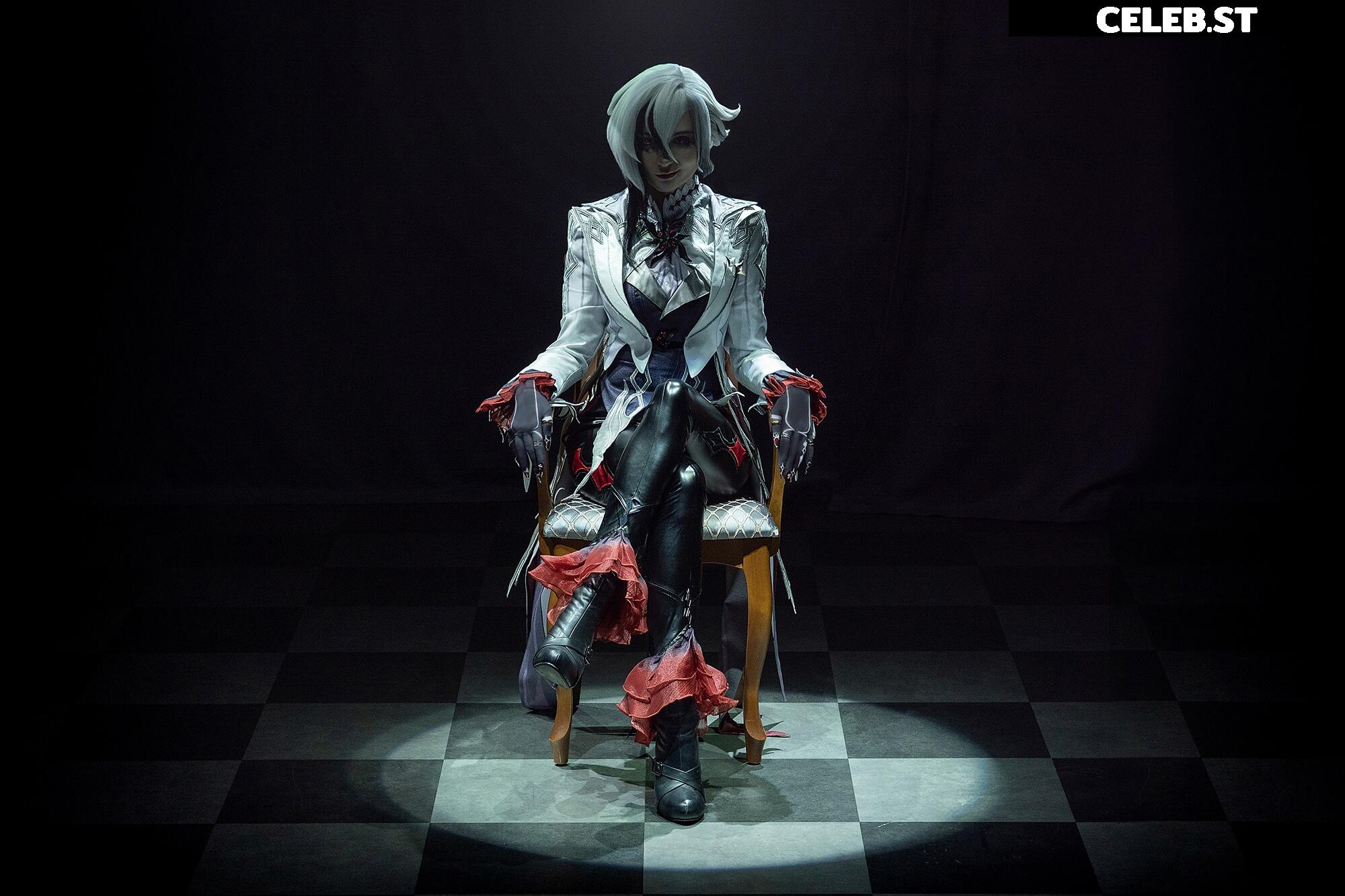 AGflower Cosplay Image 24346938