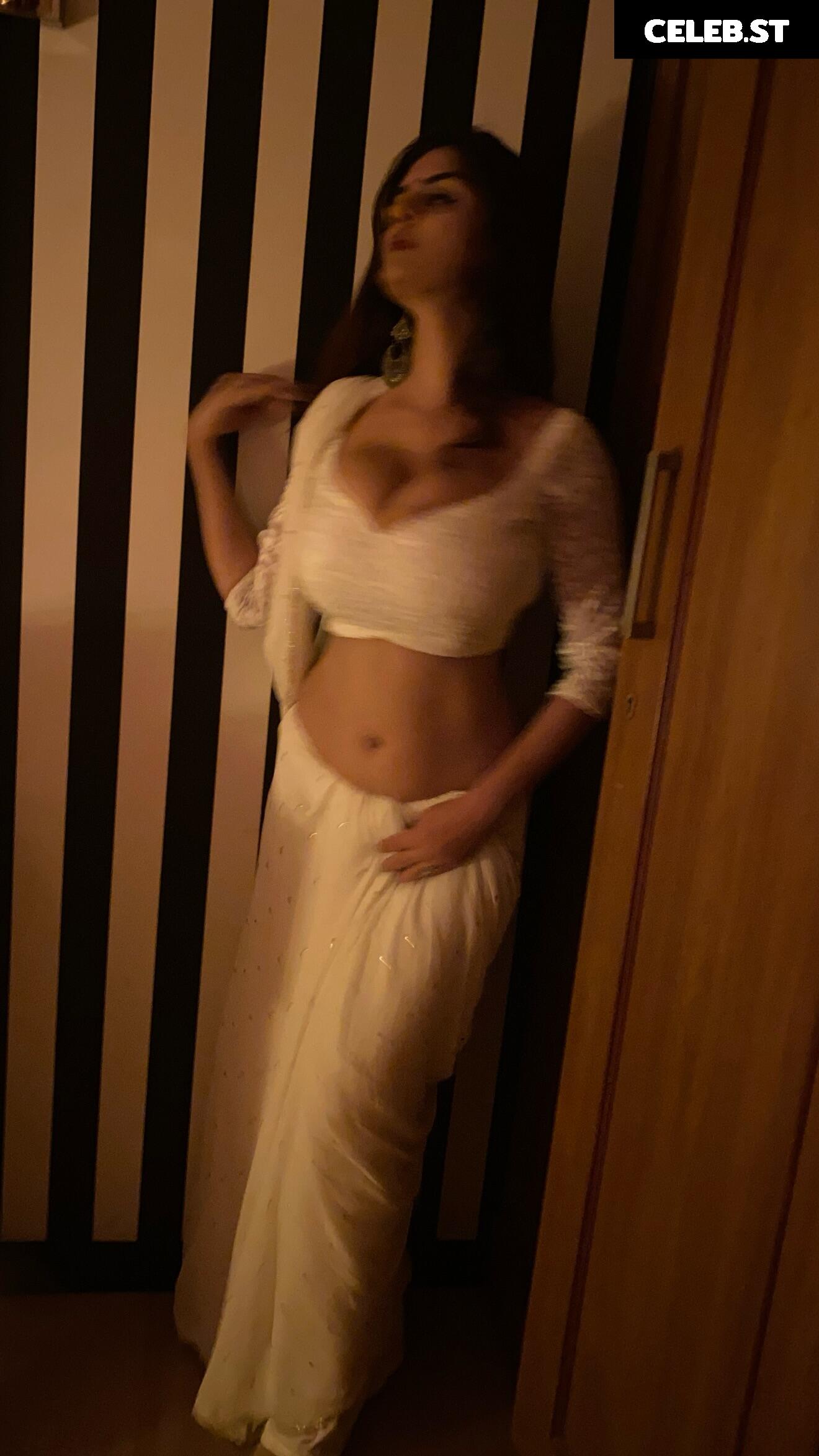Anveshi Jain Image 24346646
