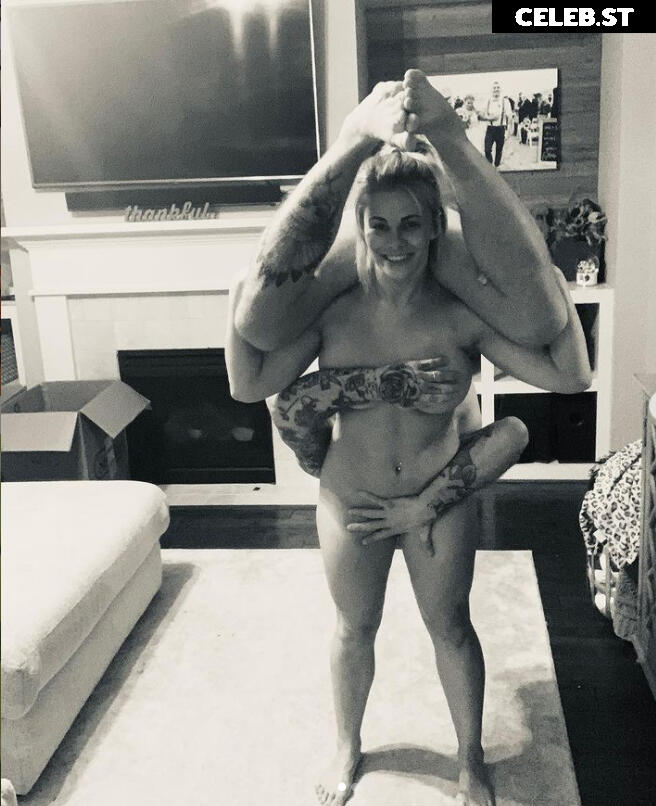 Paige Vanzant 2.0 Image 24340990