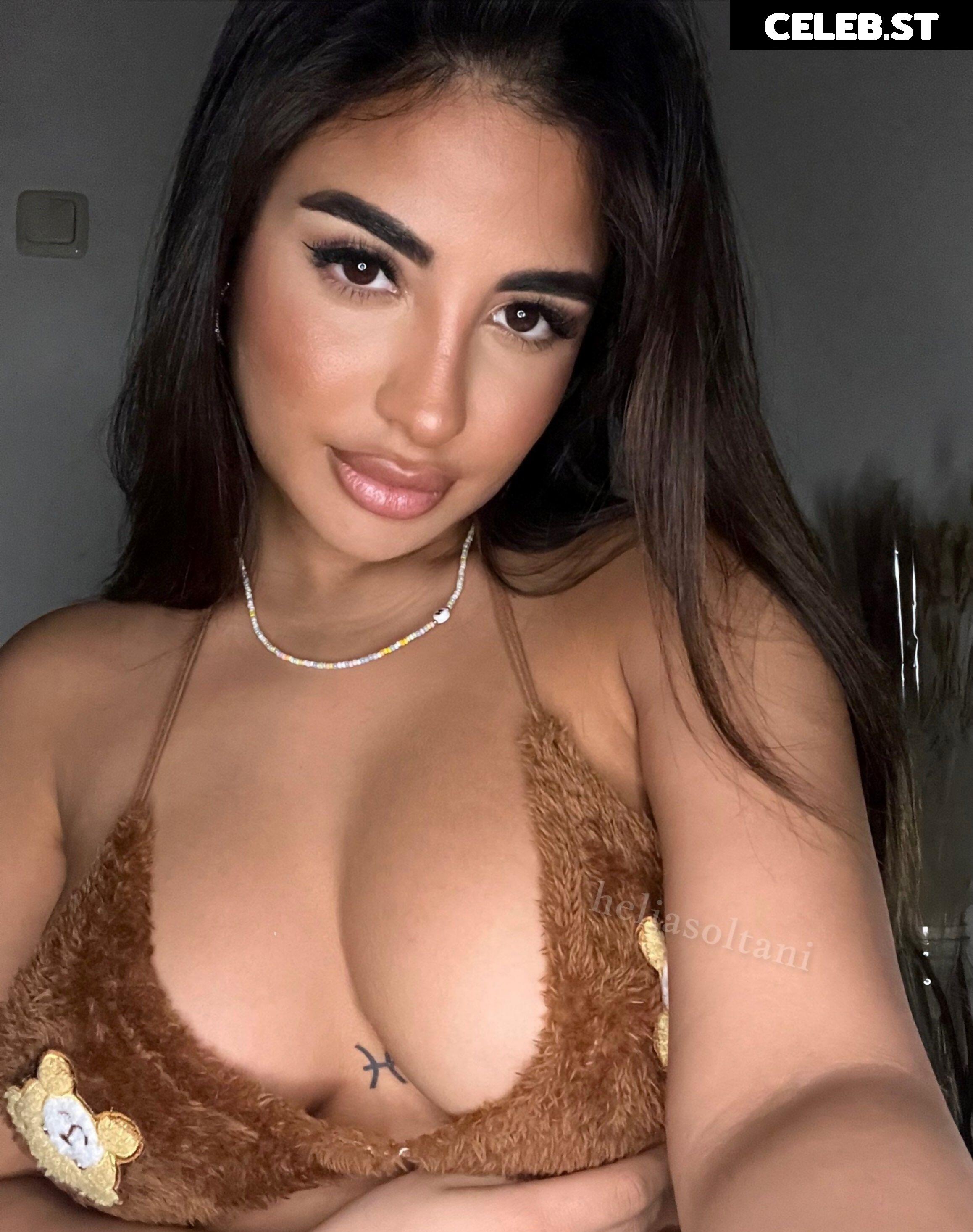 Helia Soltani Image 2431755