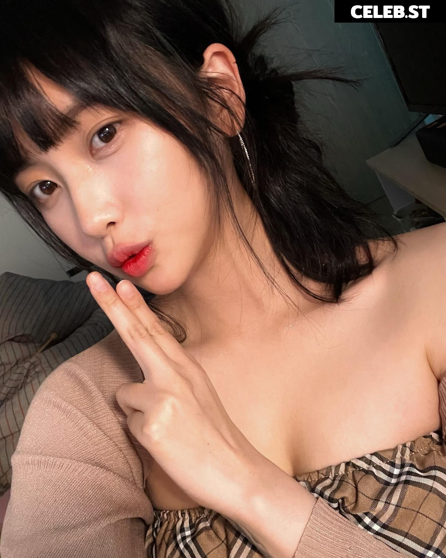 BJ고말숙 / rhdwn161 / hn950421 / GOMALSOOK Image 24312637