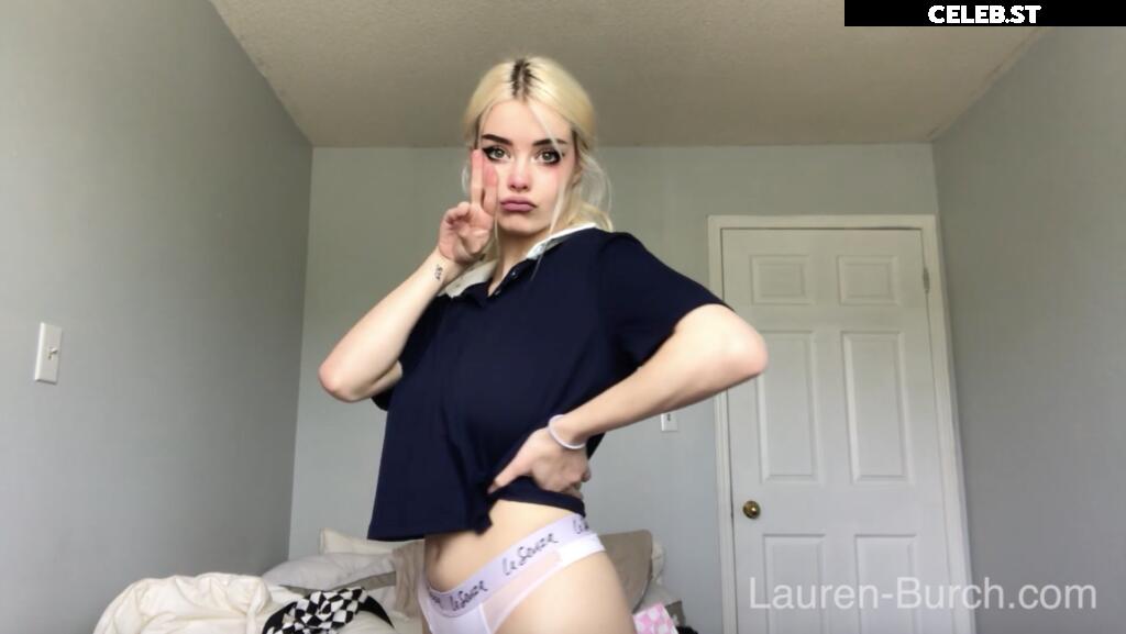 Julia &amp; Lauren Burch Image 2433241