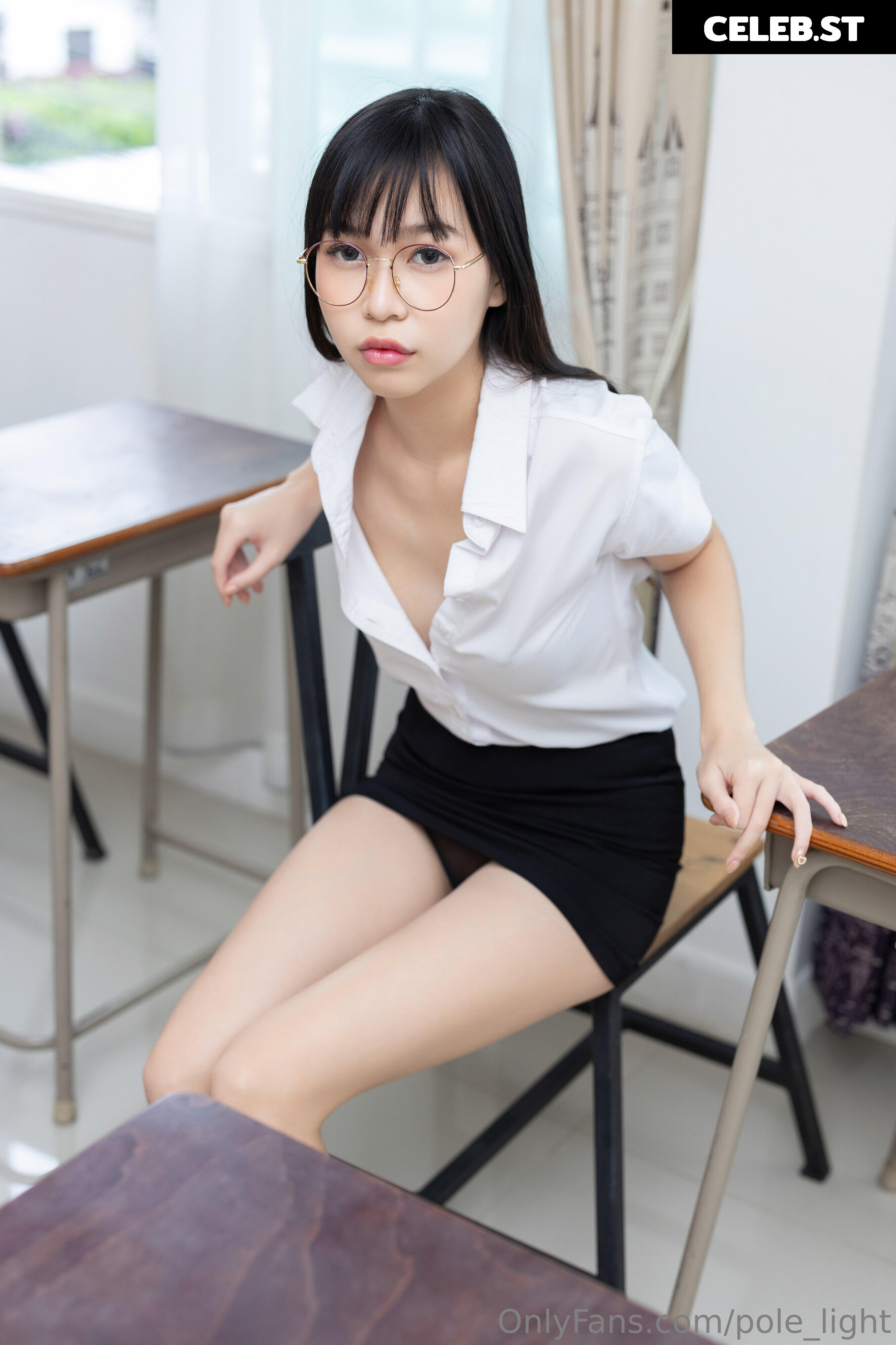 Pole Light Image 24308446