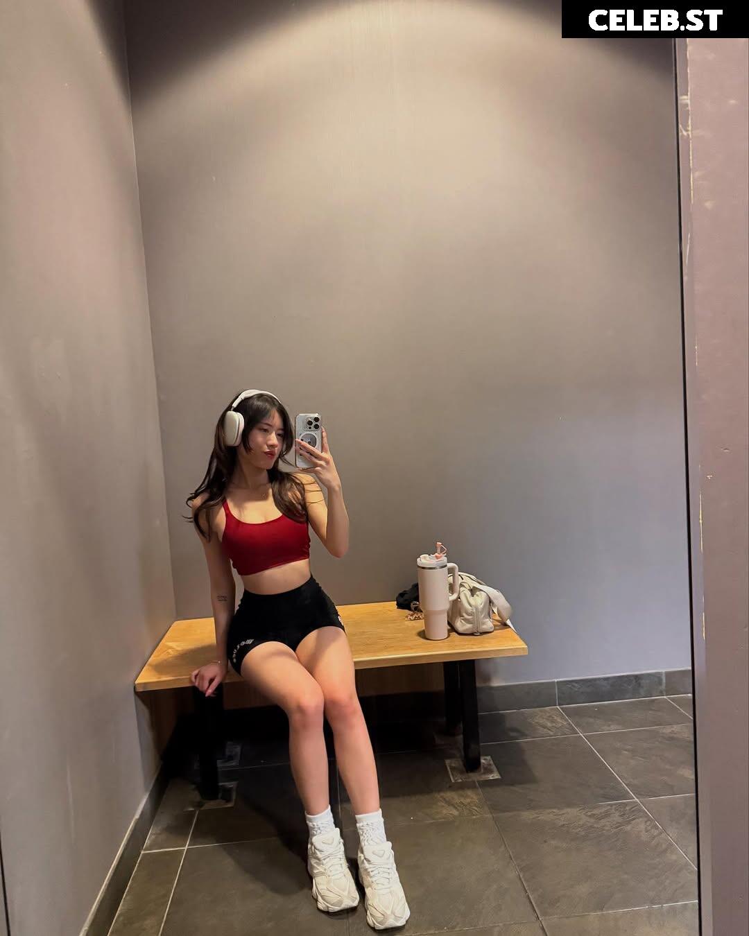 Celia Tran / @celia.b.tran Image 24305959