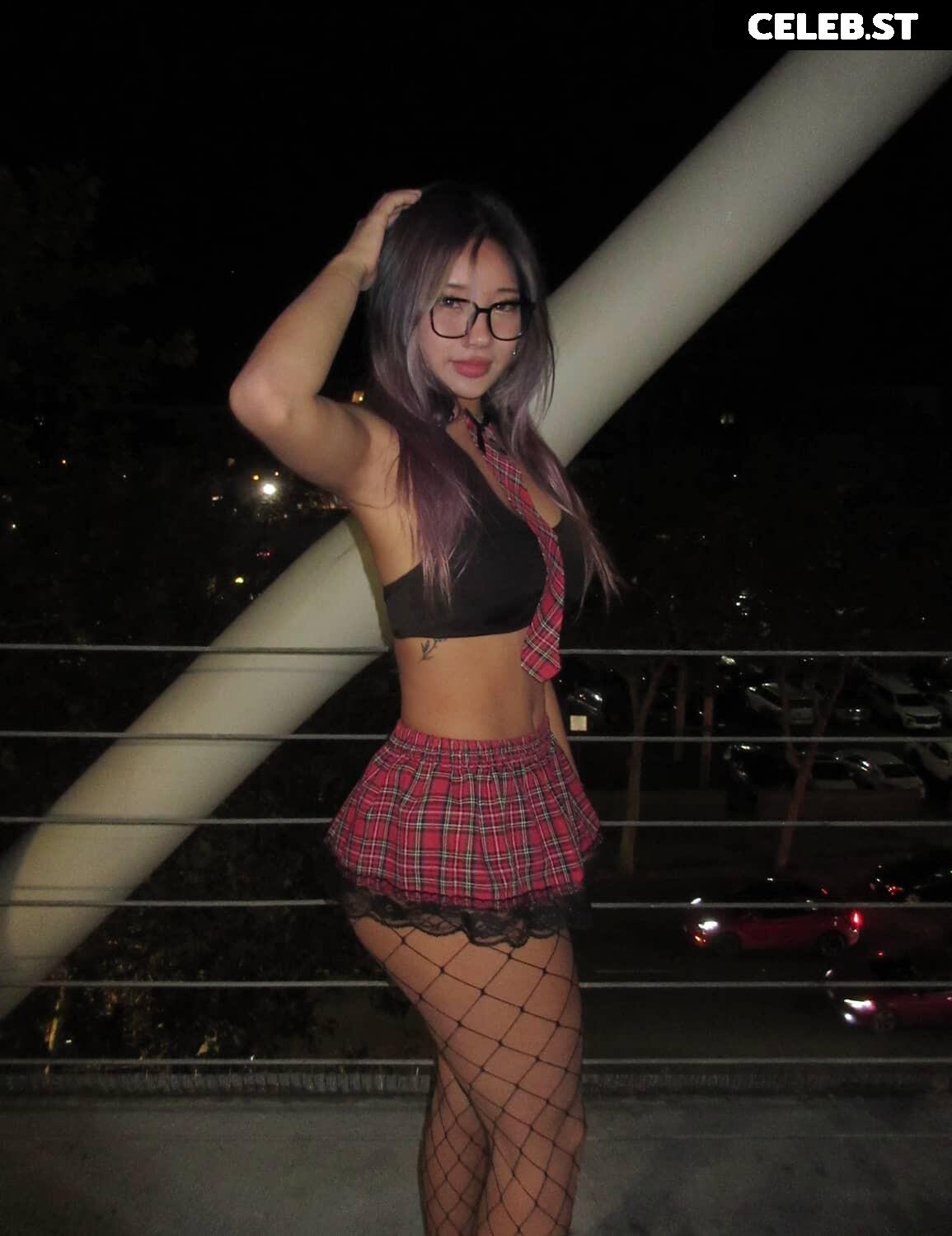 nekogir1 / goodgirl1 / Gracesongx Image 24304293