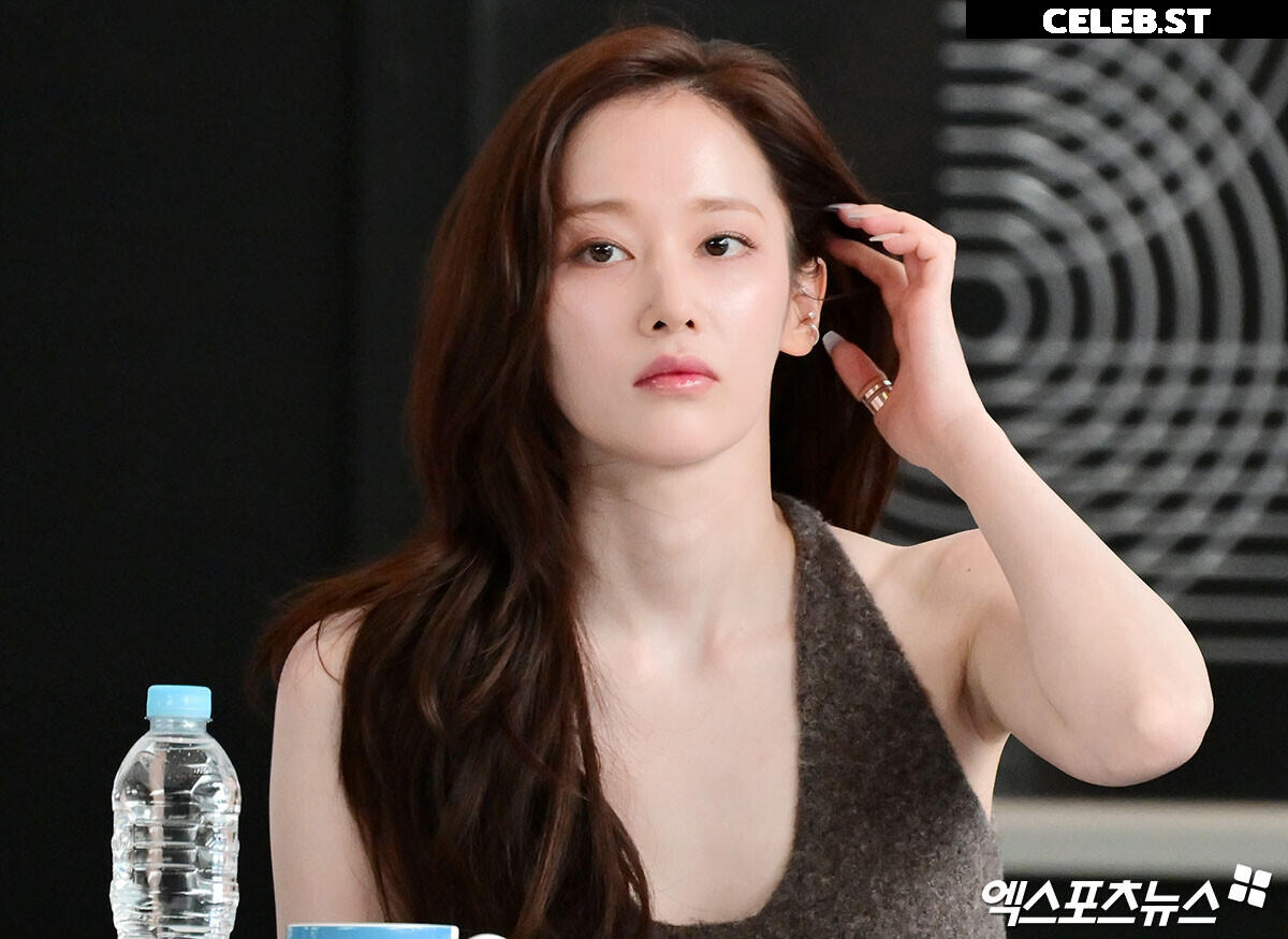 Jeon Jong-seo Image 24395601