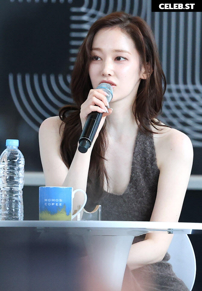 Jeon Jong-seo Image 24395607