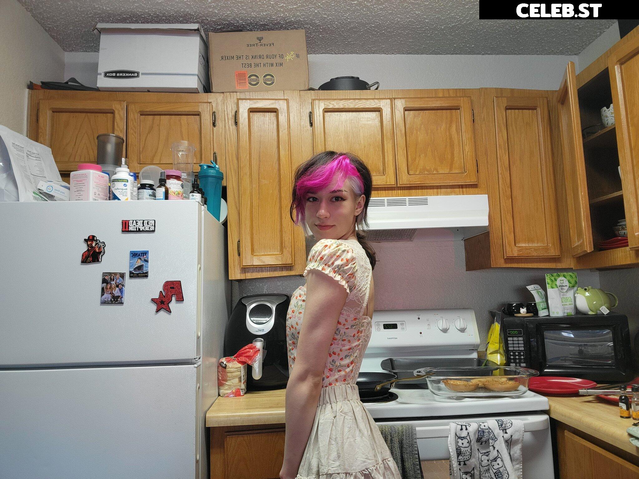 QueenTofu Image 24394095