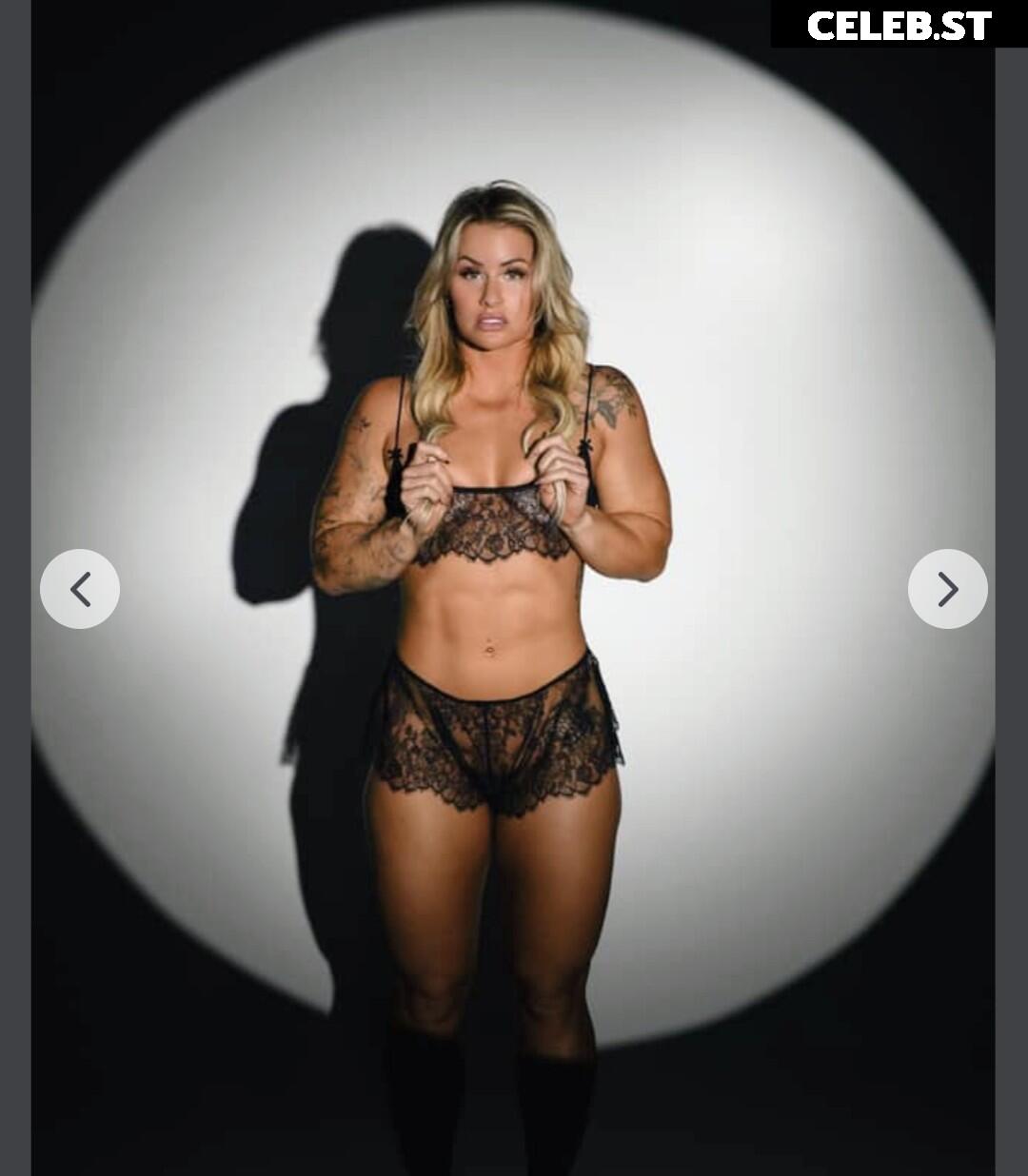 Dani Speegle/ dellespeegle Image 24393848