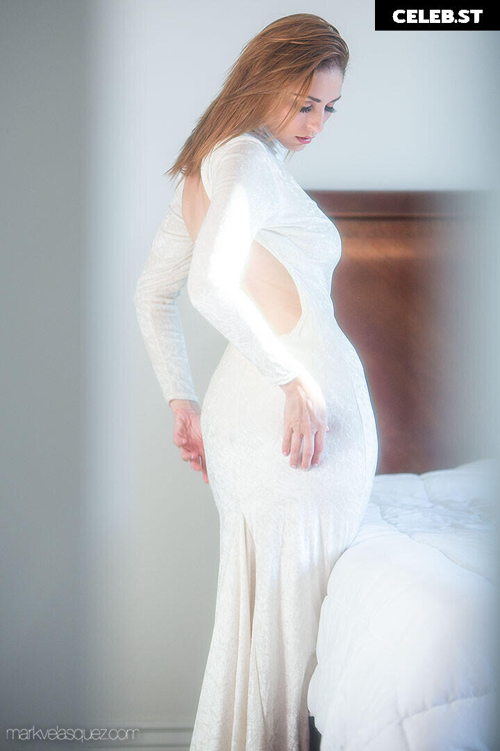 Carlotta Champagne Image 24266511