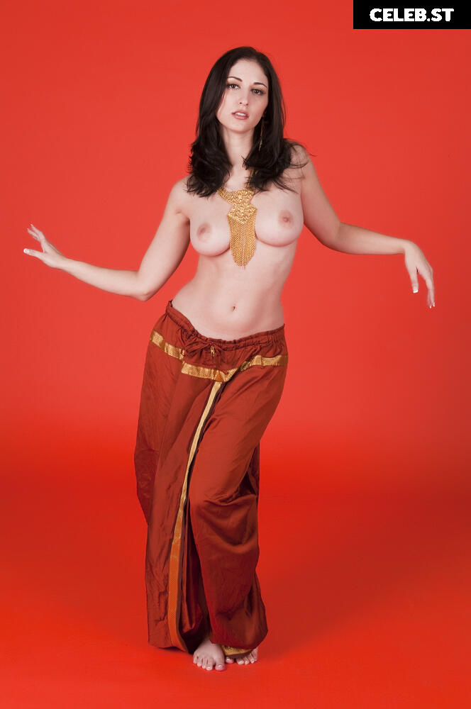 Carlotta Champagne Image 24266706