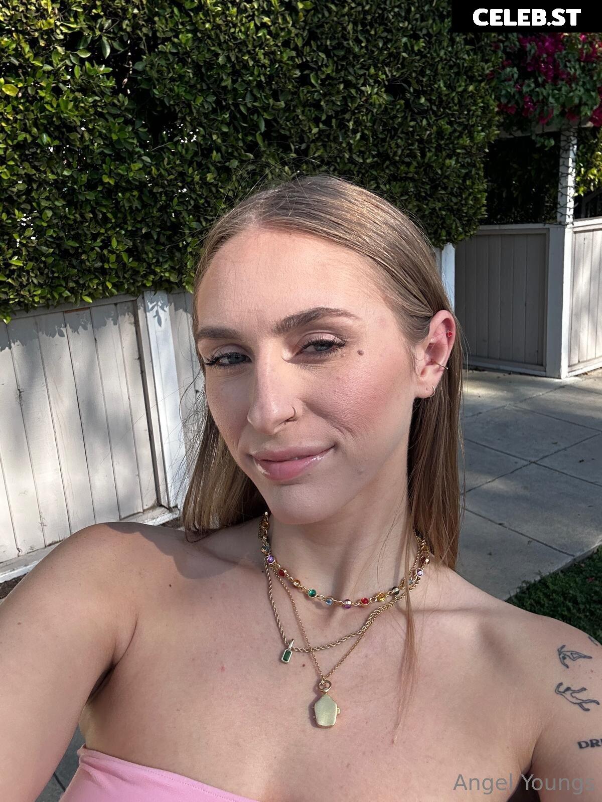 Angel Youngs / angelyoungsxxx Image 24273487