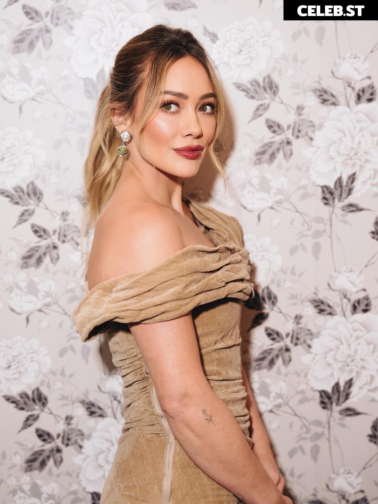 Hilary Duff Image 24244928