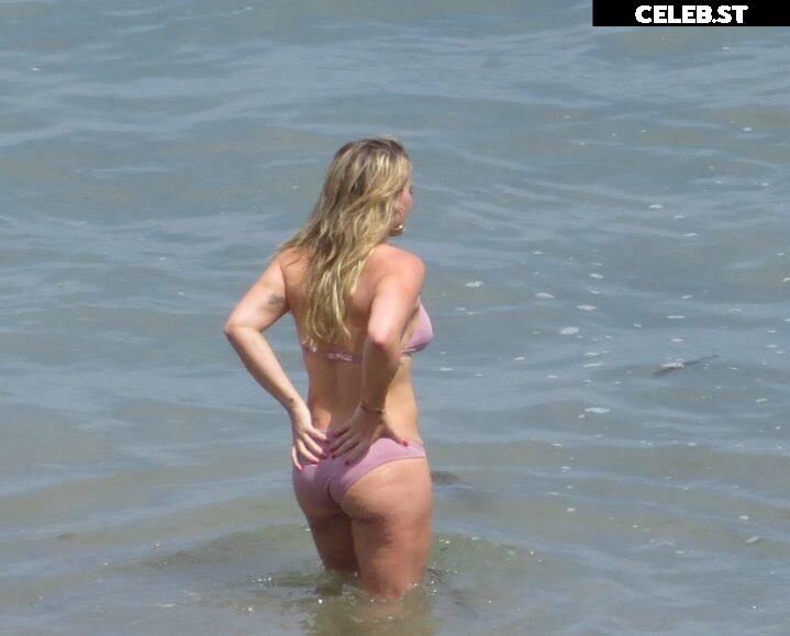 Hilary Duff Image 24244951