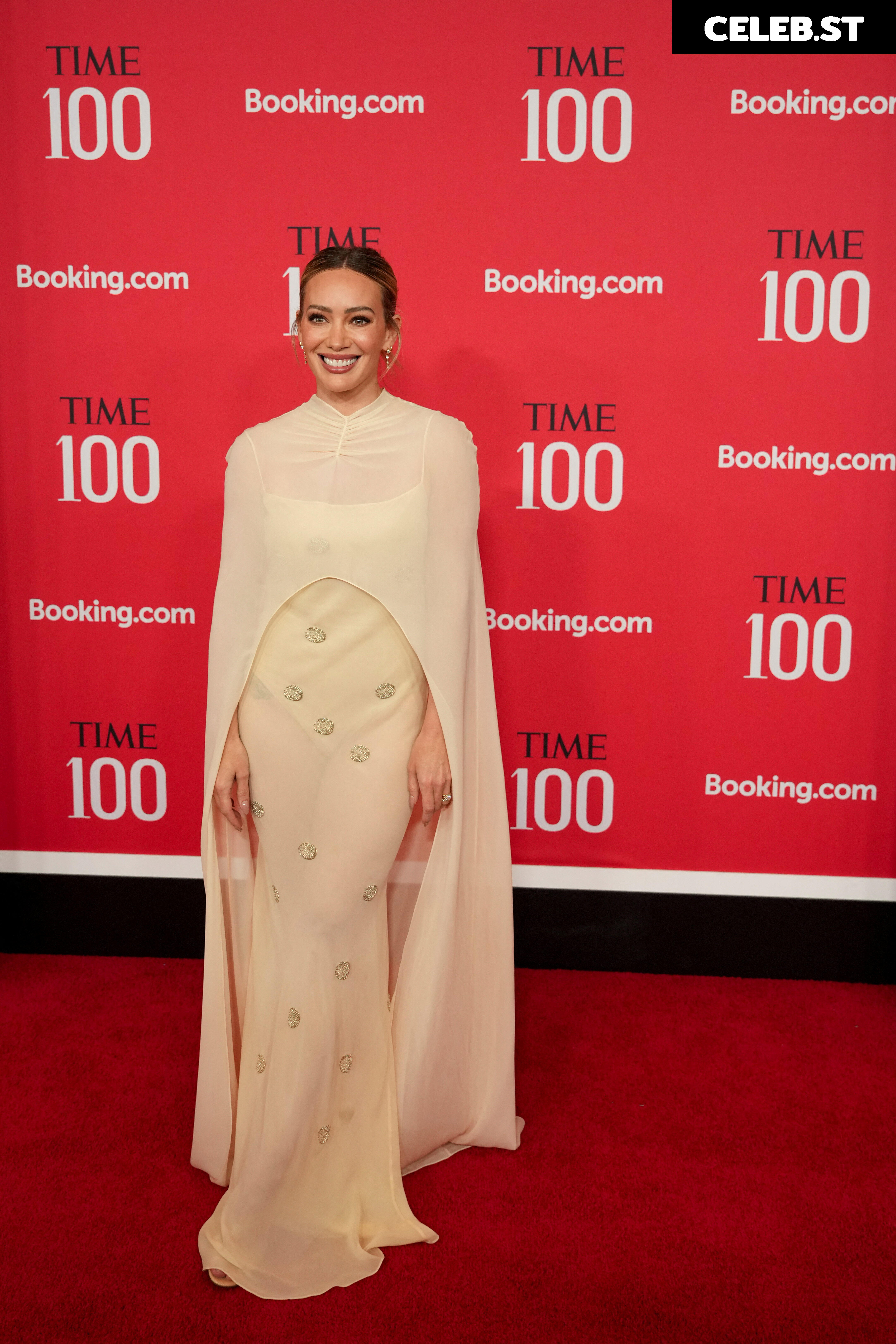 Hilary Duff Image 24244973