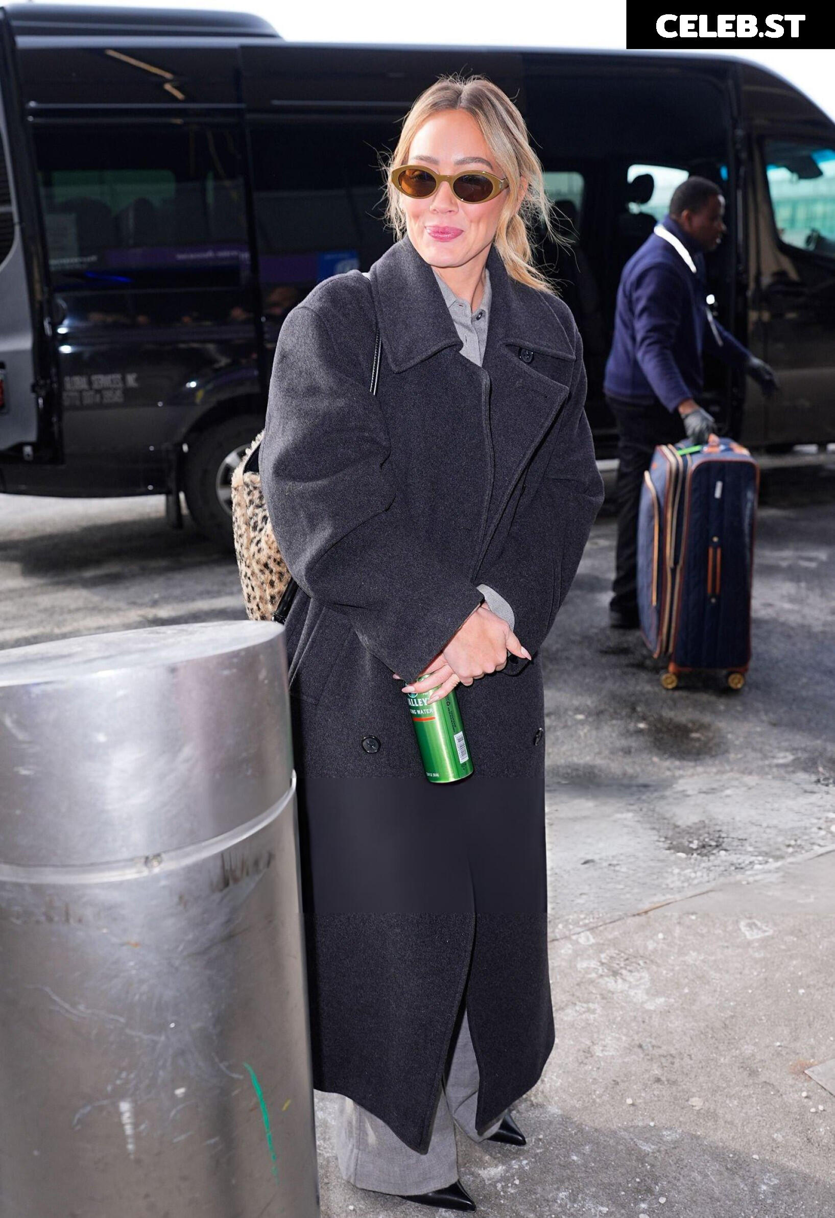 Hilary Duff Image 24244869