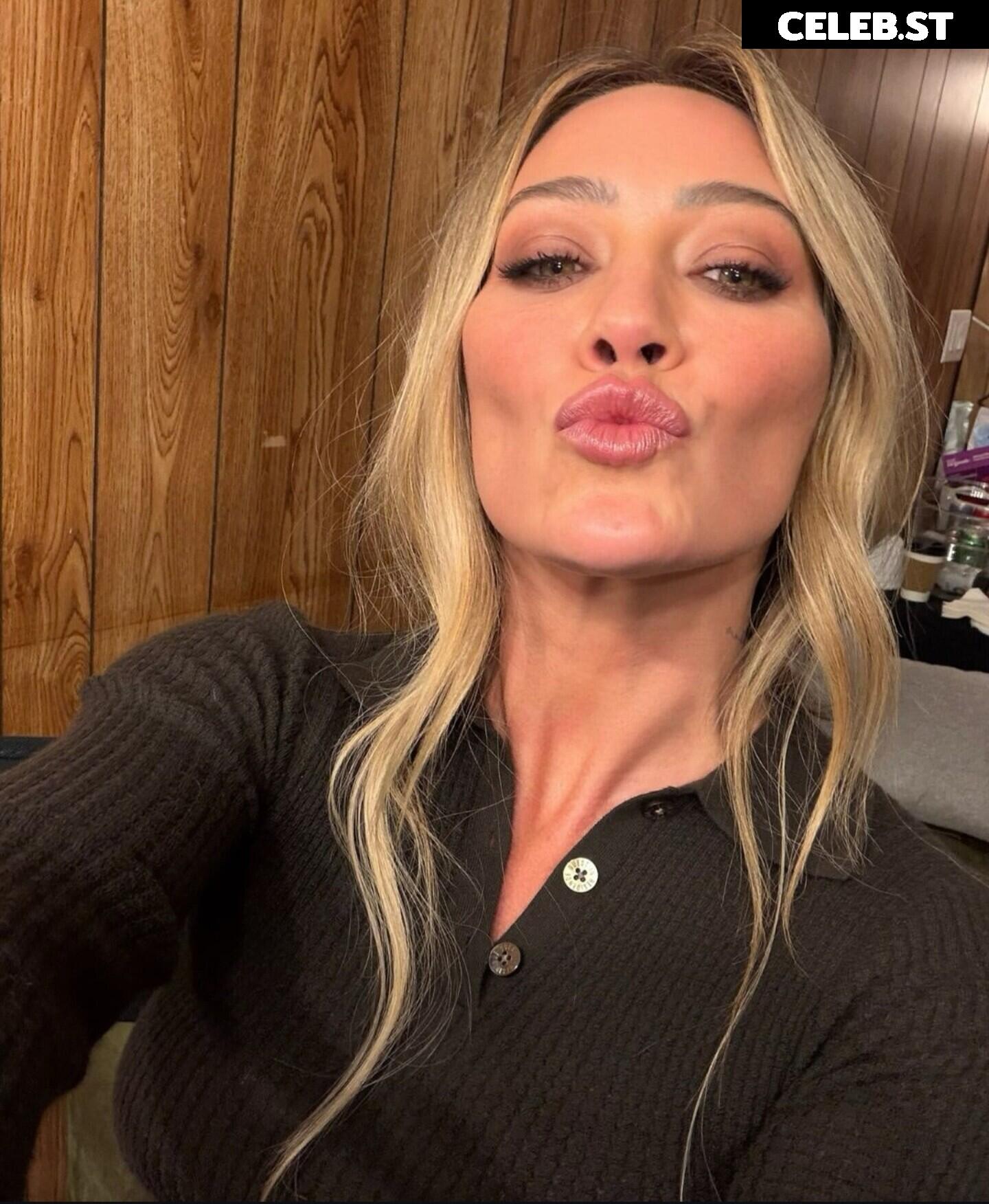 Hilary Duff Image 24244792