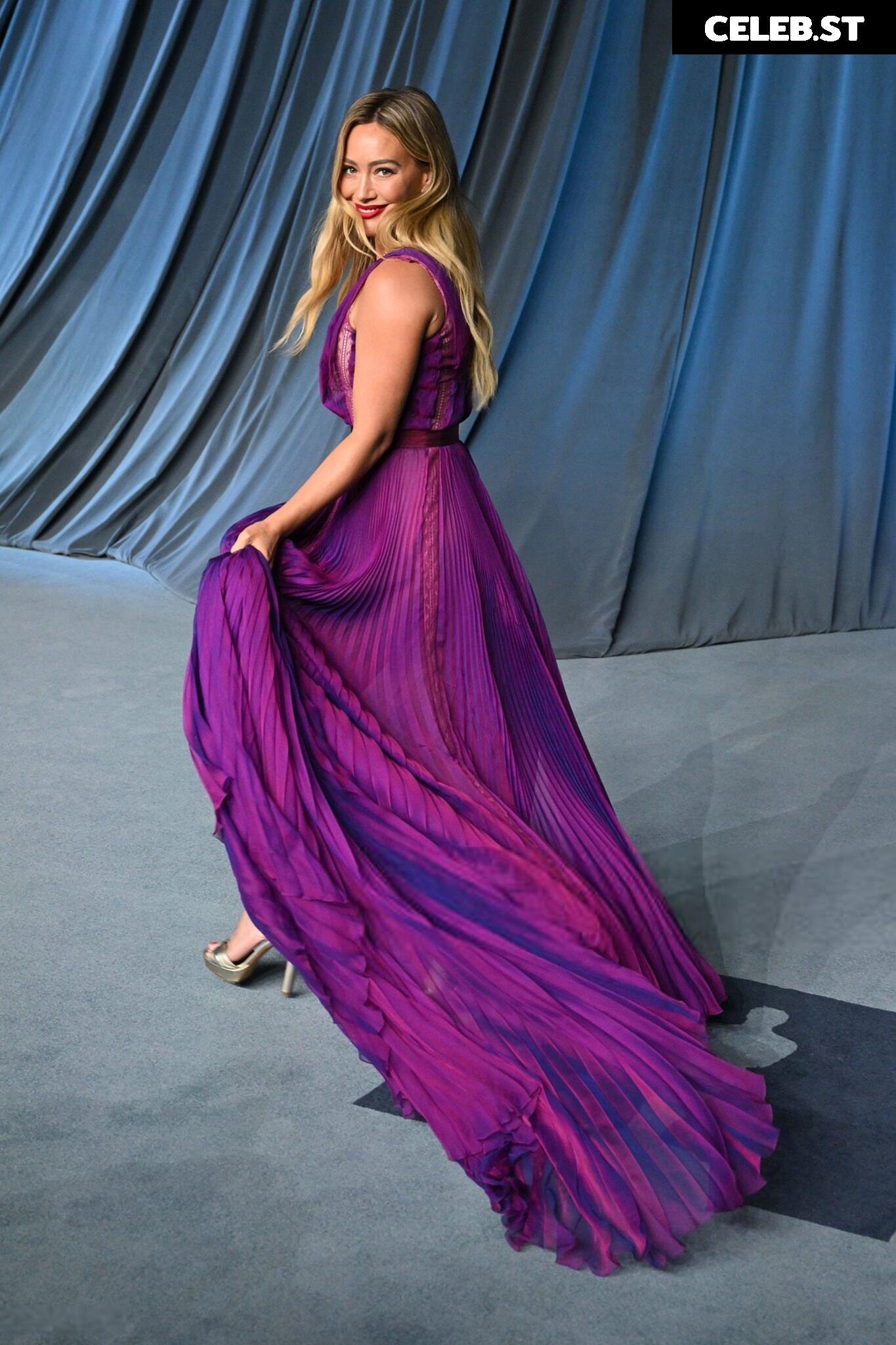 Hilary Duff Image 24244724