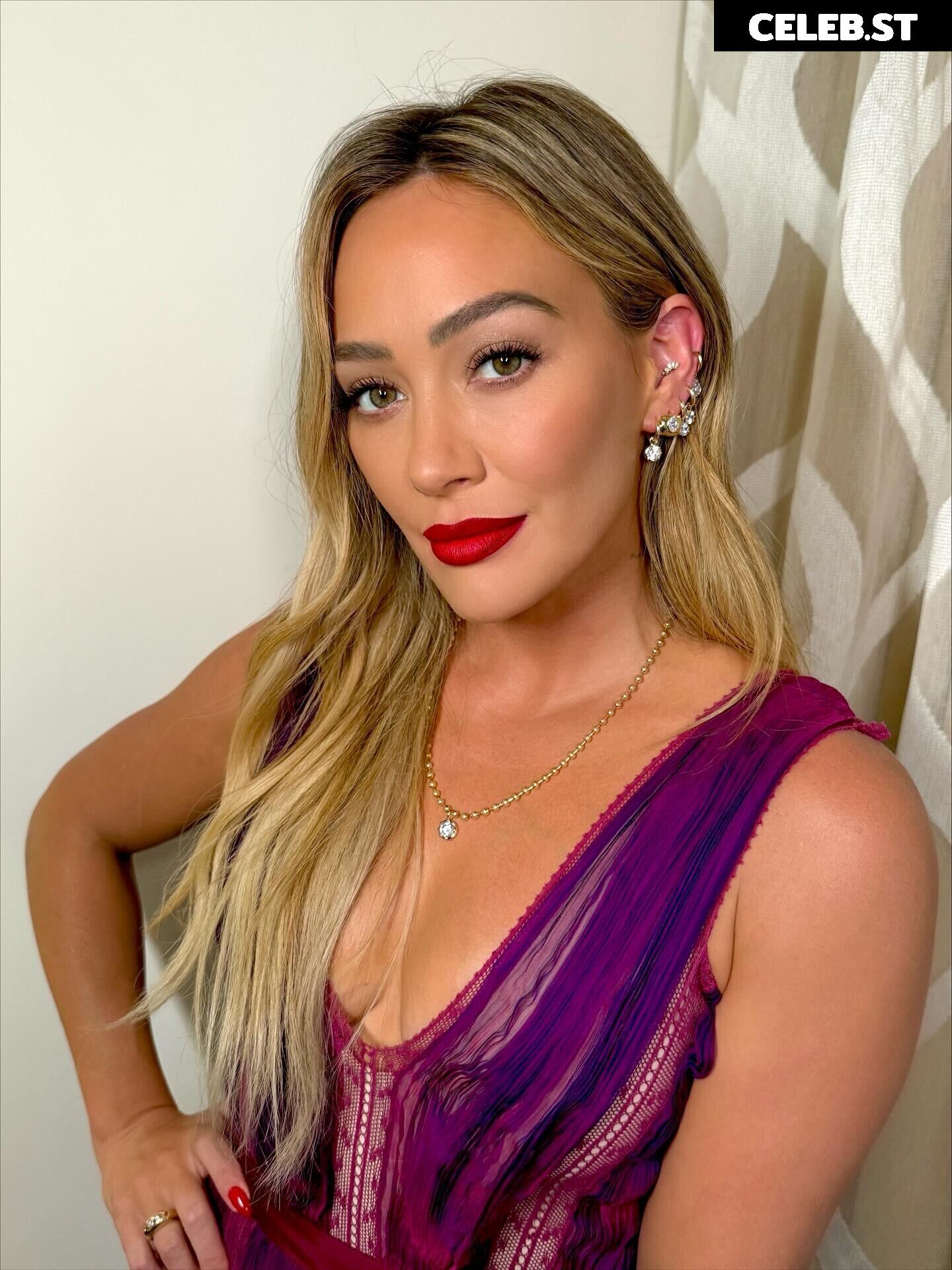 Hilary Duff Image 24244731