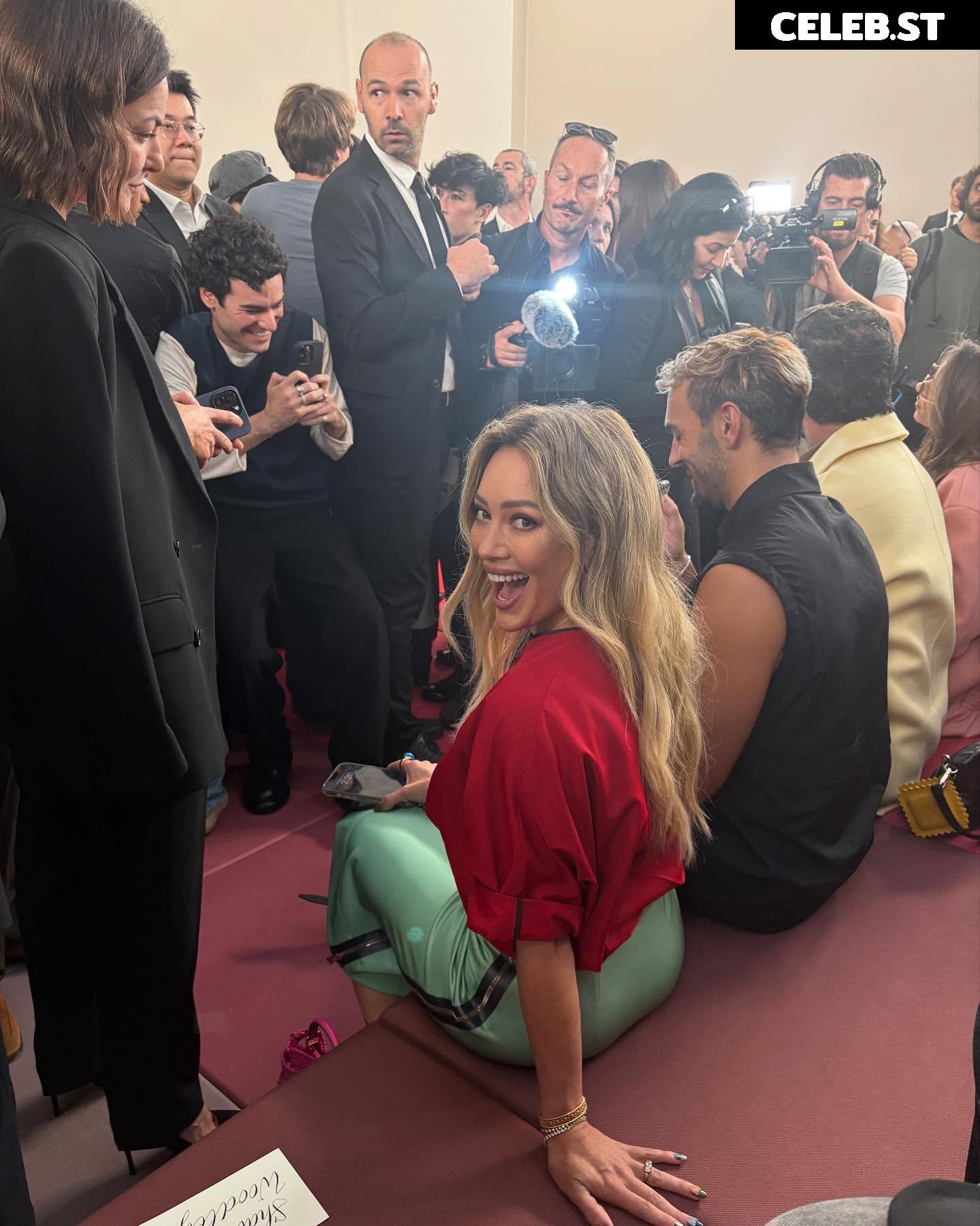 Hilary Duff Image 24244692