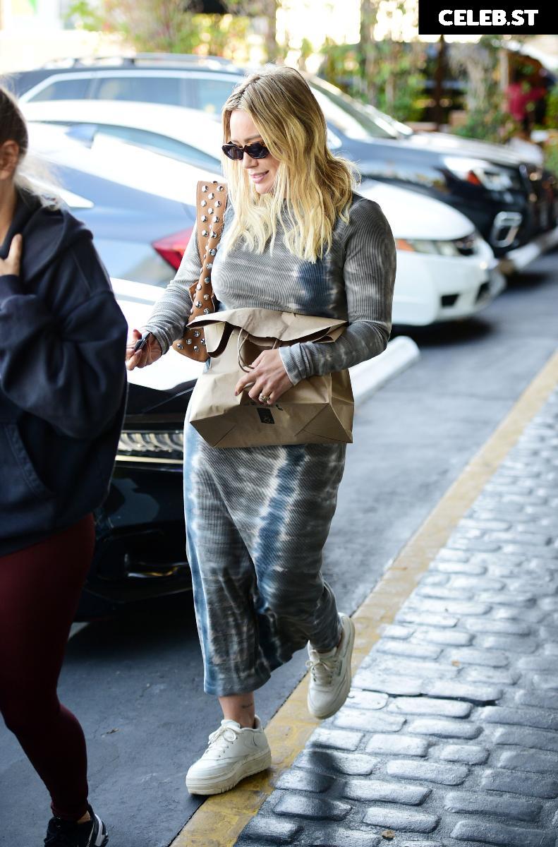 Hilary Duff Image 24244624