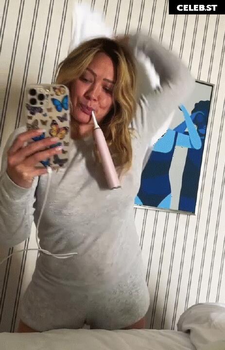 Hilary Duff Image 24244643
