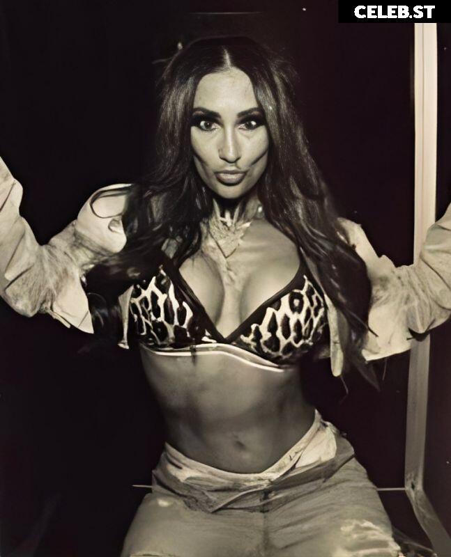 WWE Carmella Image 24244109