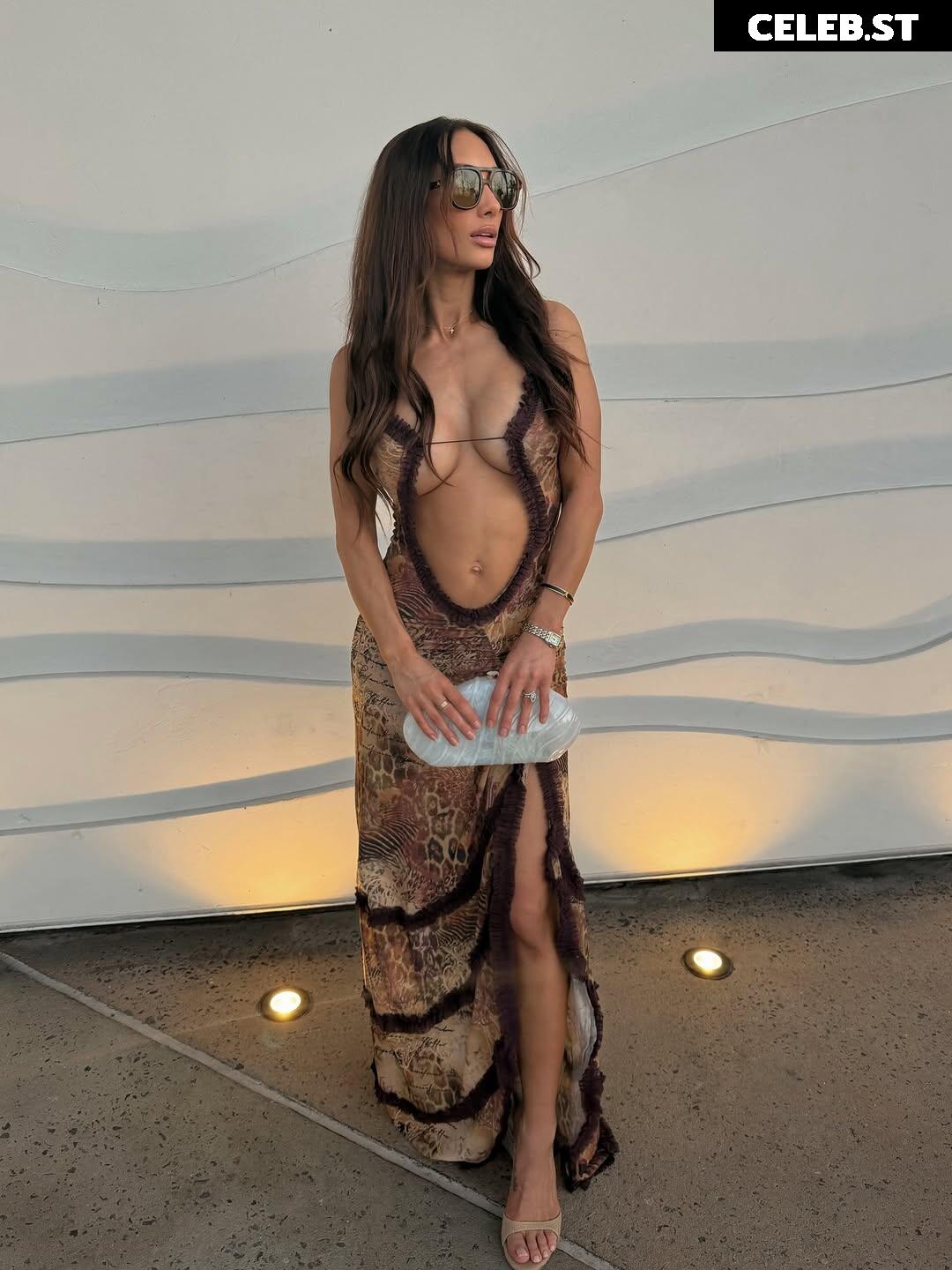 WWE Carmella Image 24244311