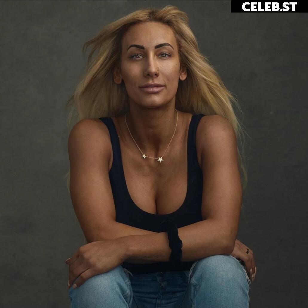 WWE Carmella Image 24244288