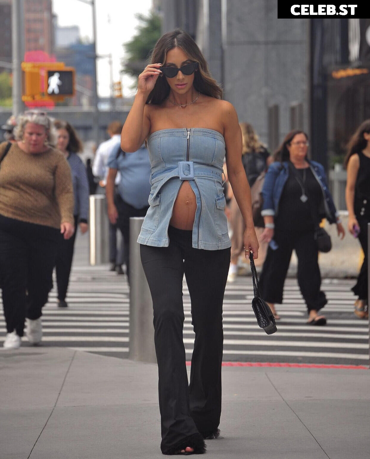 WWE Carmella Image 24244200