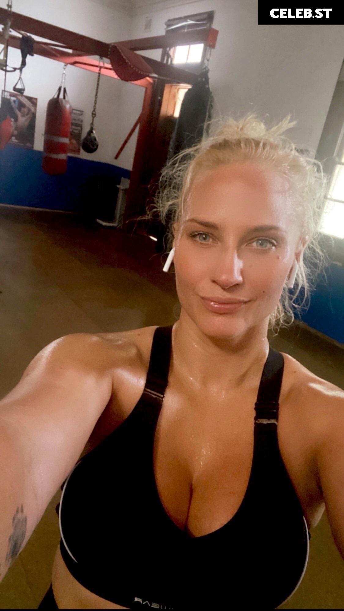 Women of UFC &amp; MMA Image 24240652