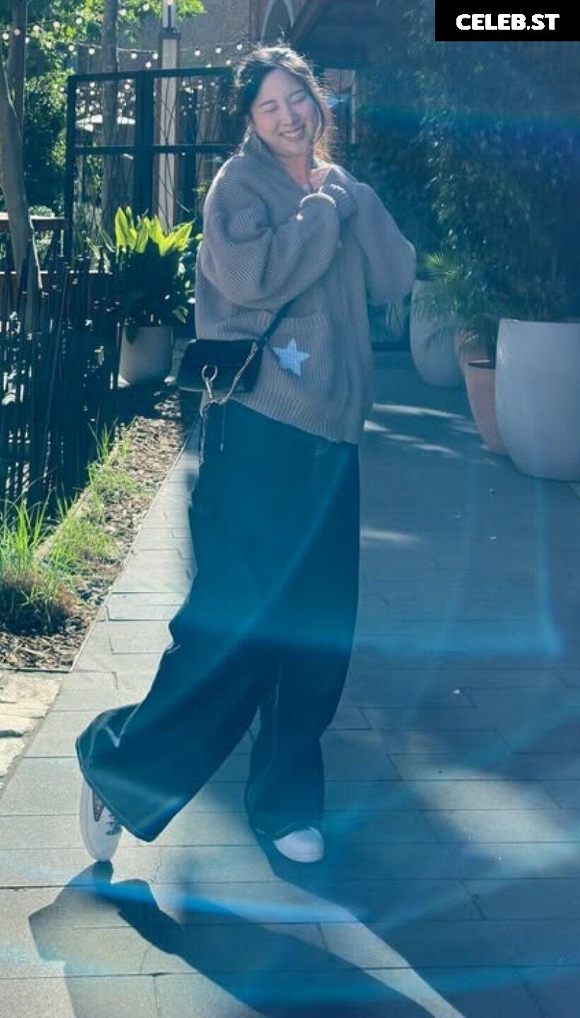 Starsmitten / Celine Image 24240252