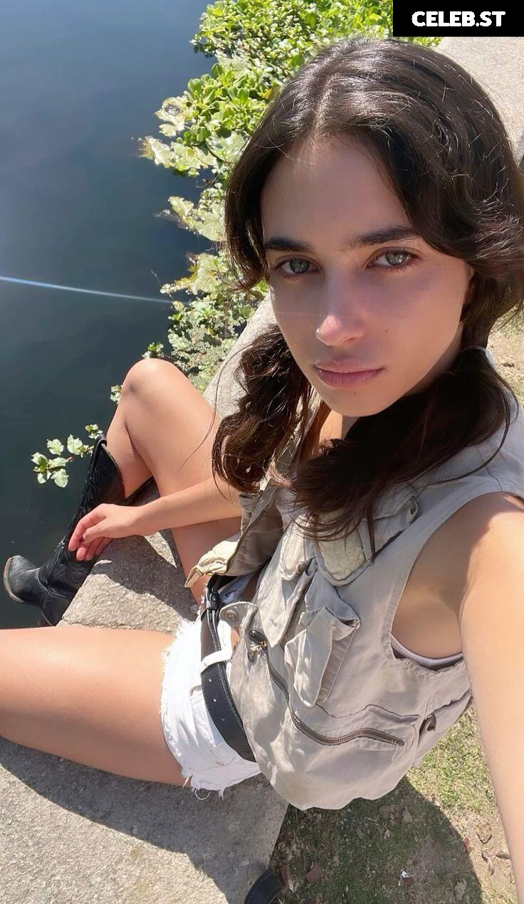 Elisha &amp; Renee Herbert Image 24219022