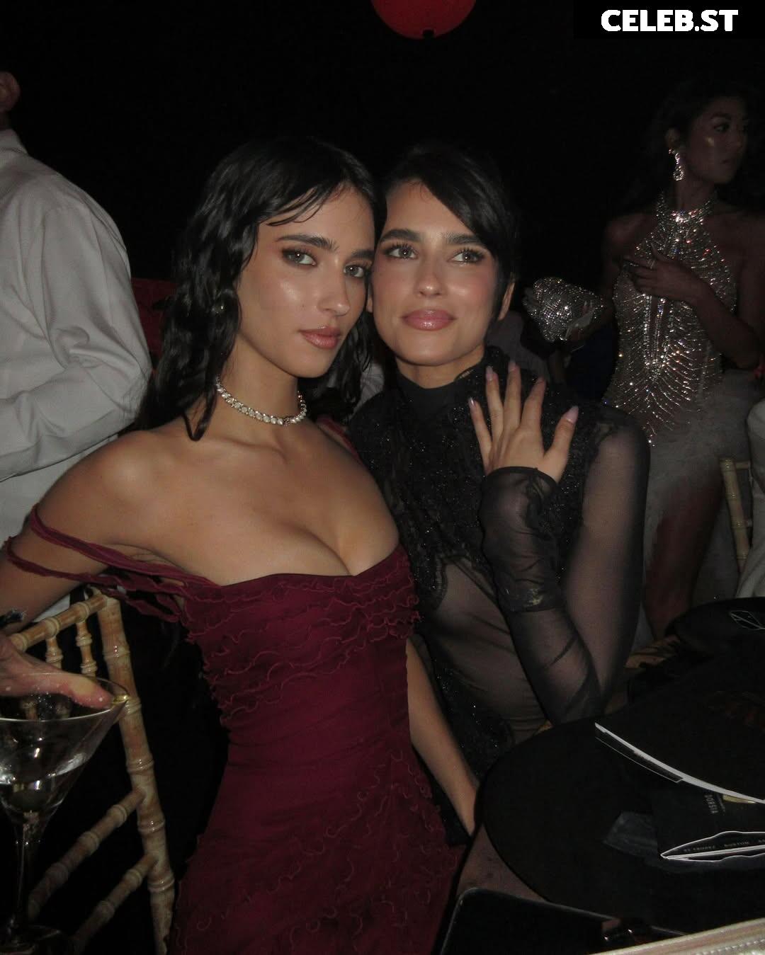 Elisha &amp; Renee Herbert Image 24219016