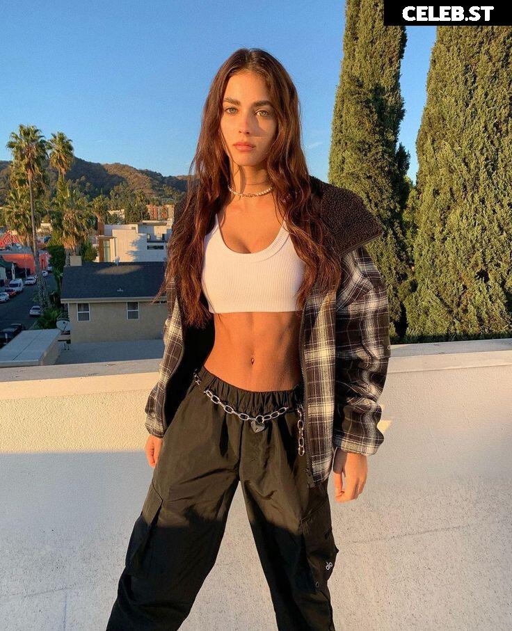 Elisha &amp; Renee Herbert Image 24219039