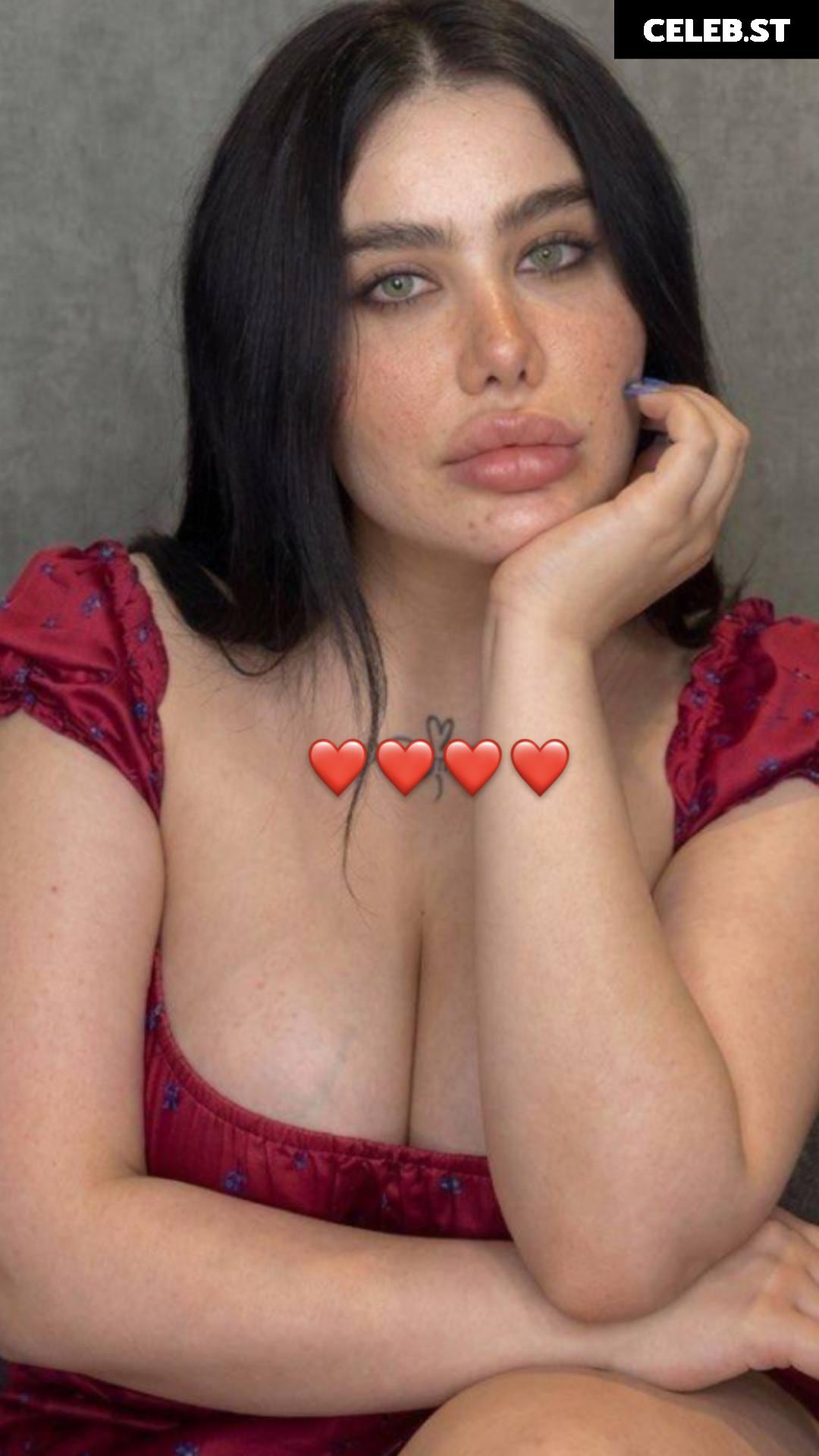 Angie Khoury Image 24224294