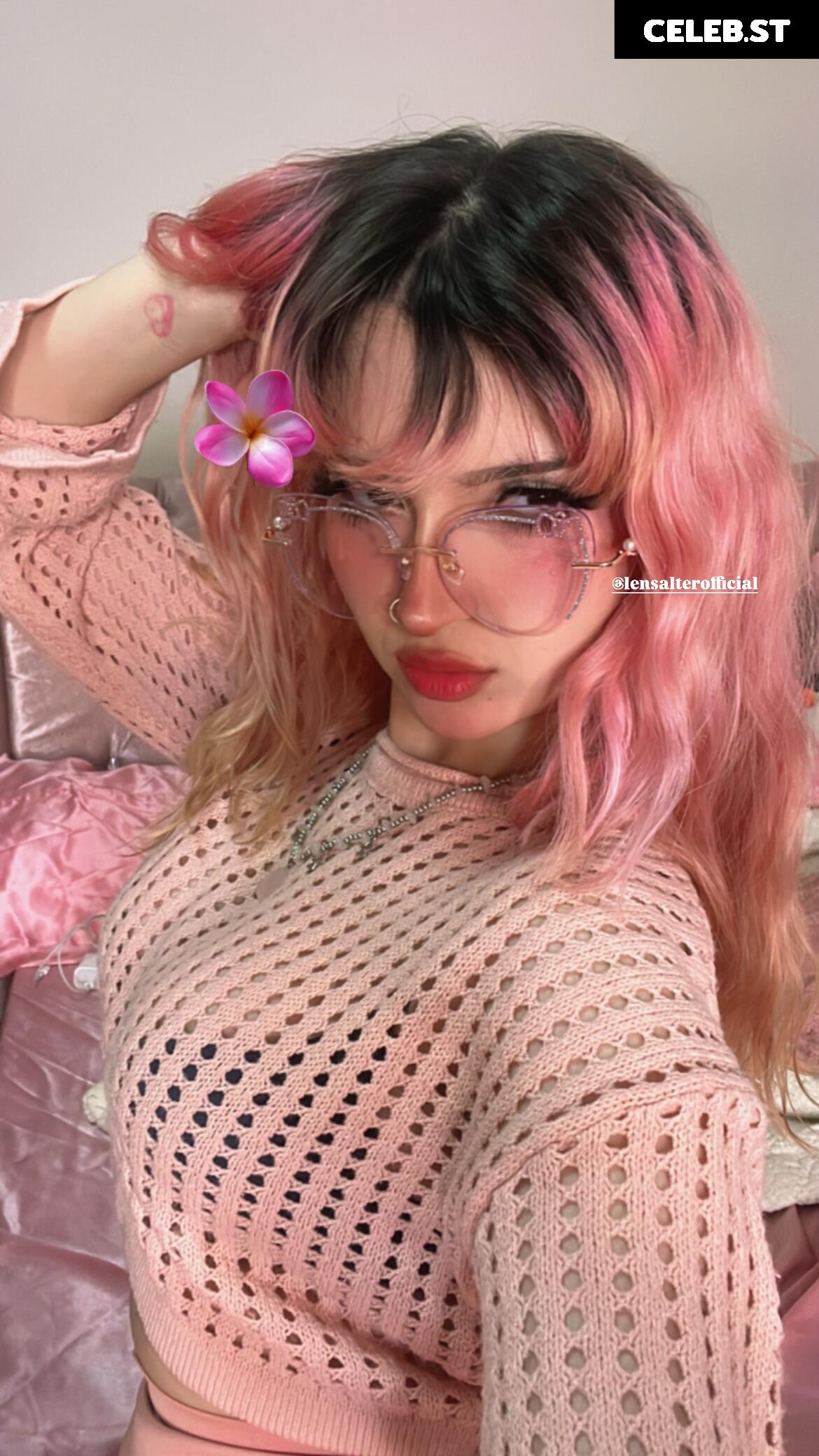 Lilcutiecherie/angelicwaifu_ Image 24229588
